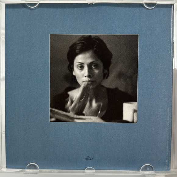Natalie Imbruglia - Left Of The Middle on CD. 1997 - Picture 5 of 5
